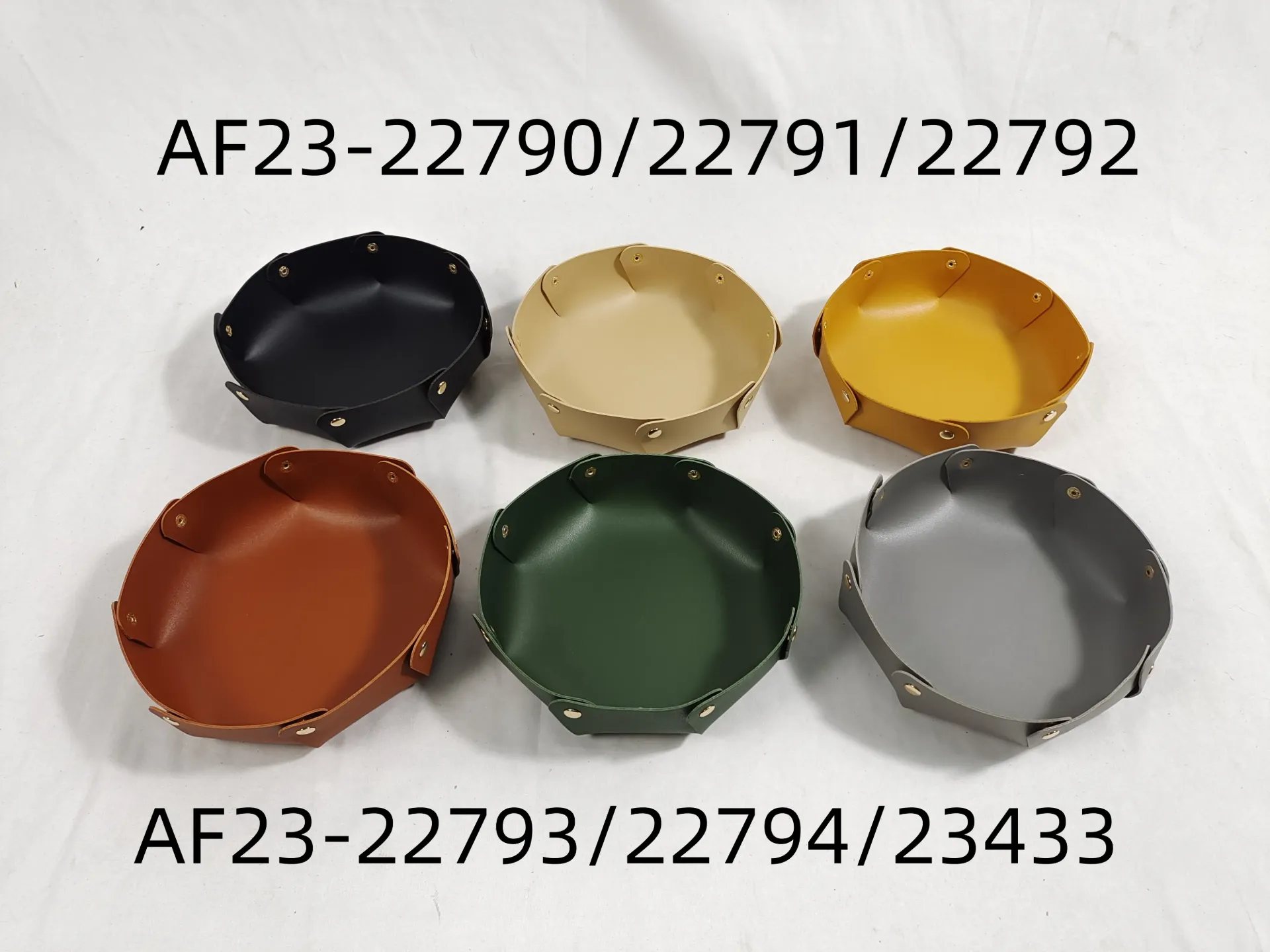 Tray