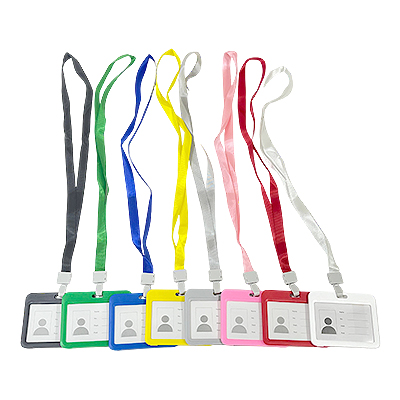 حامل بطاقة هوية