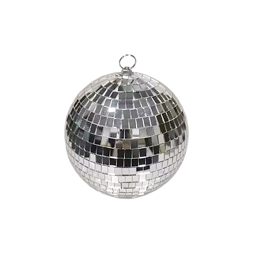 كرة زجاجية عاكسة كبيرة