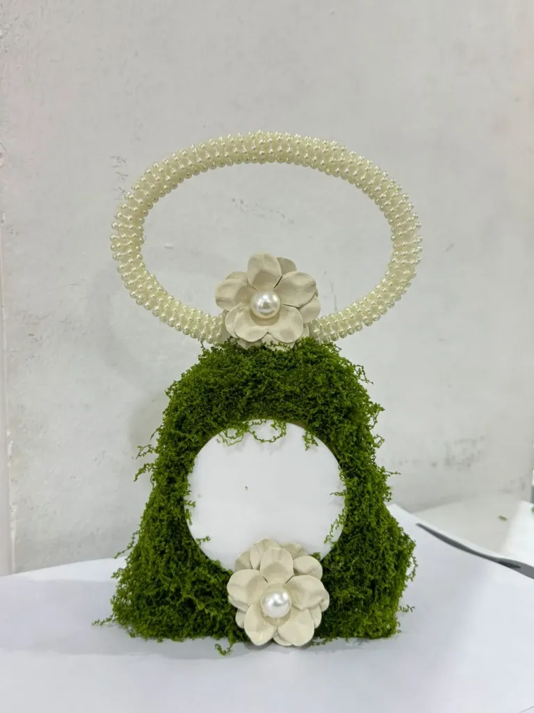 Artificial Flower with Decor