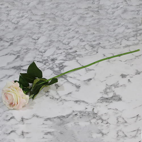 Artificial flowers